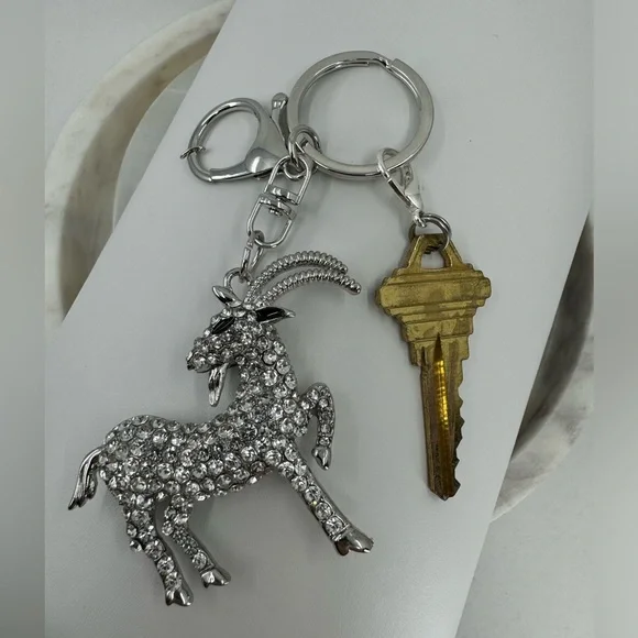 2/$20 Big Sparkly Ibex Mountain Goat Keychain - Picture 7 of 8